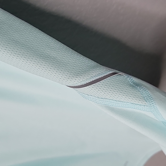 Nike Dri-Fit Light Blue Shortsleeve Teeshirt - Picture 5 of 8